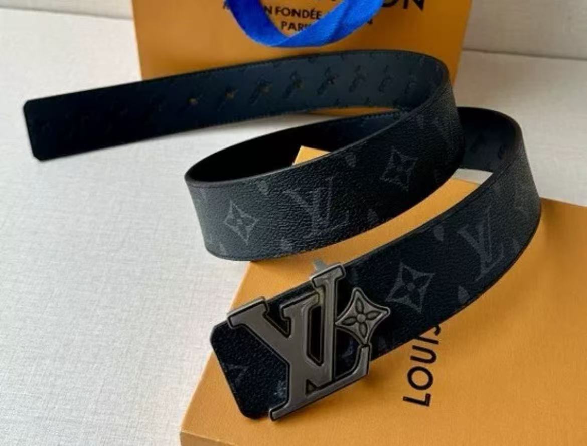 LV black belt