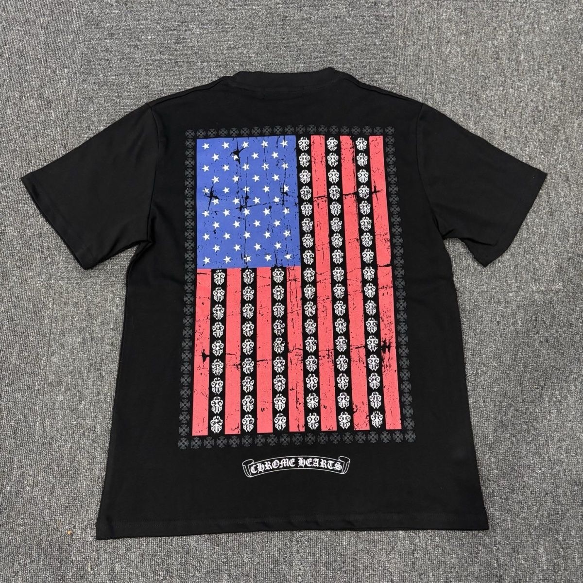 Custom-made T-shirts with national flag print vibe