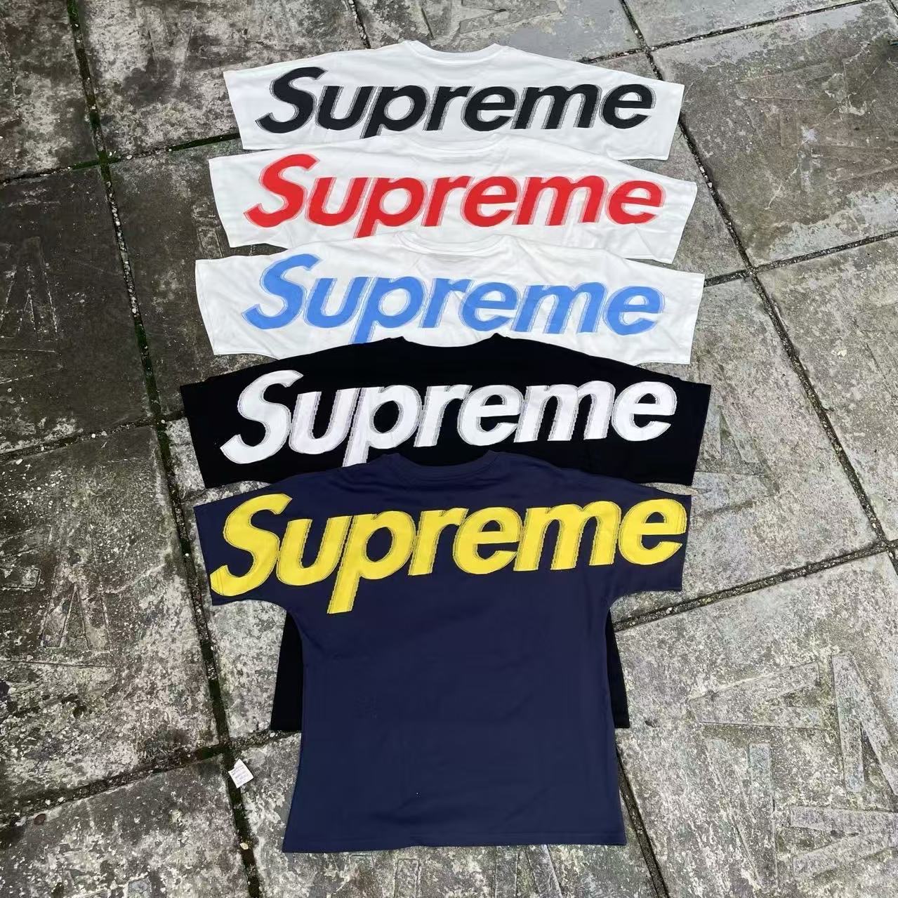 Supreme Large Back Logo Print Short Sleeve T-Shirt