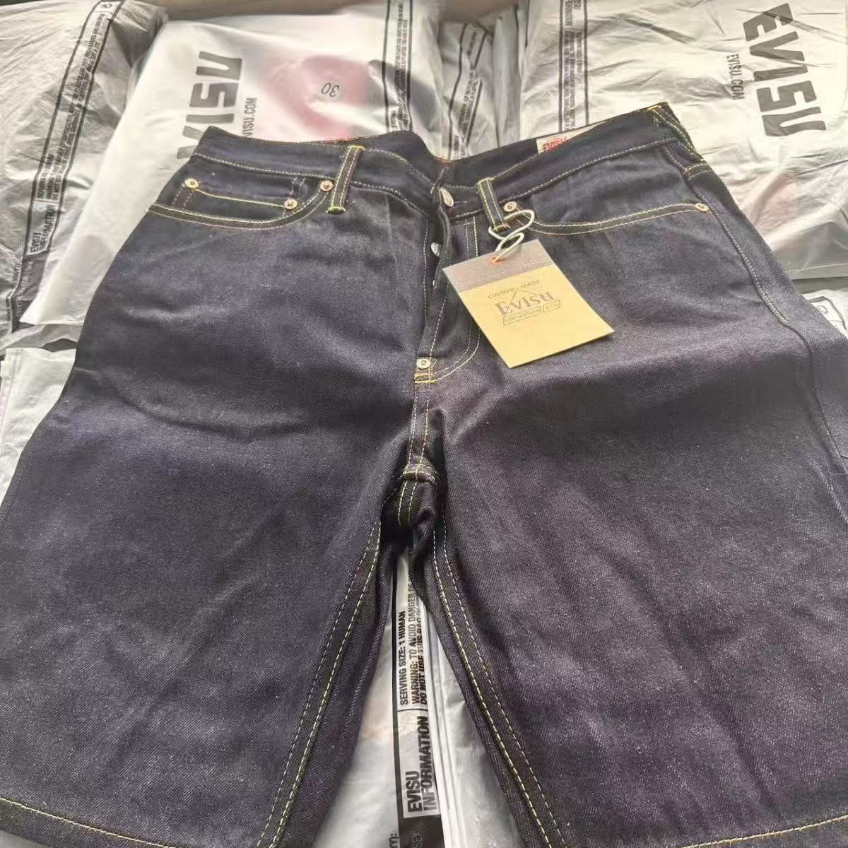 Evisu wash denim shorts Black Color