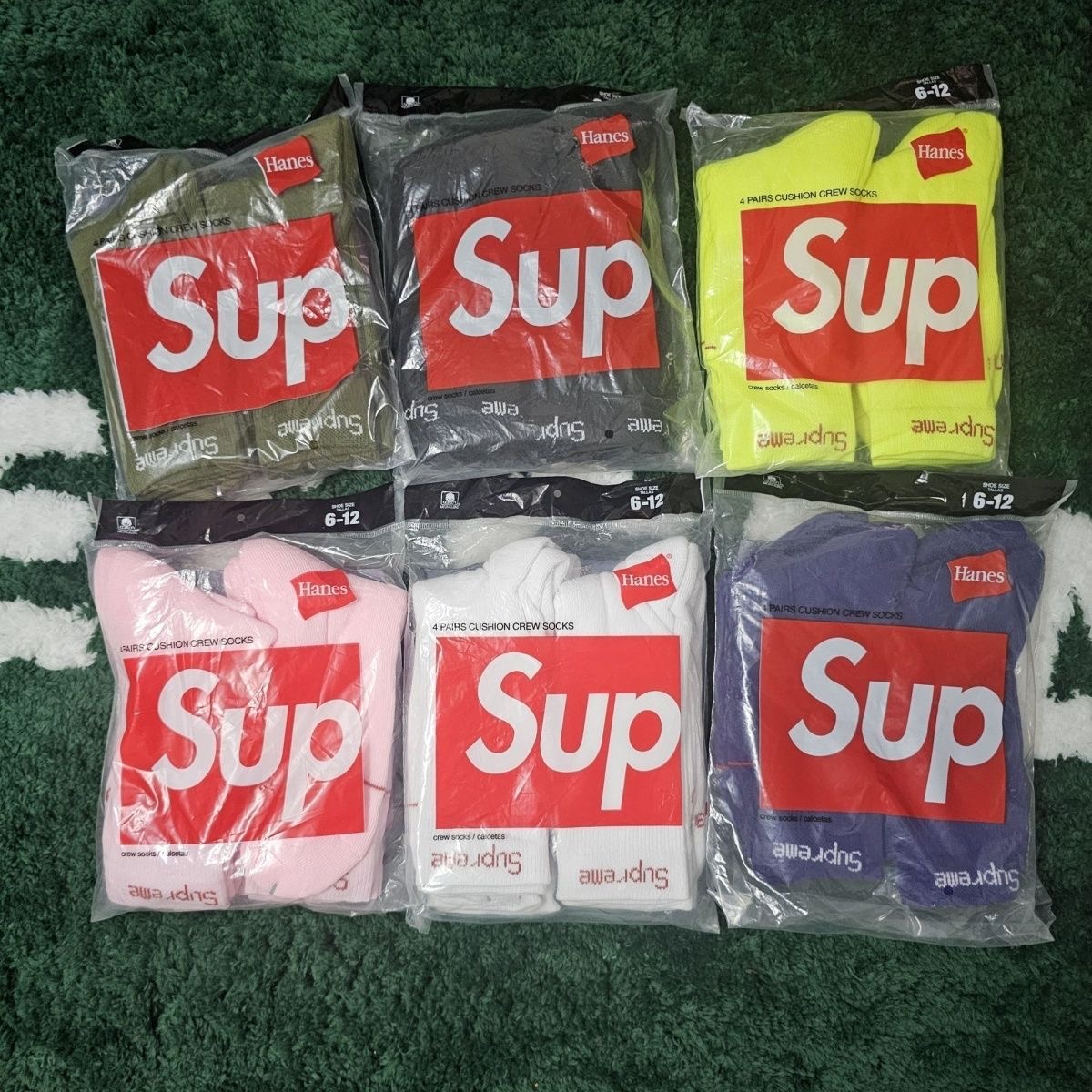 Supreme x Hanes Box Logo Cushion Crew Socks Multi Color Packs