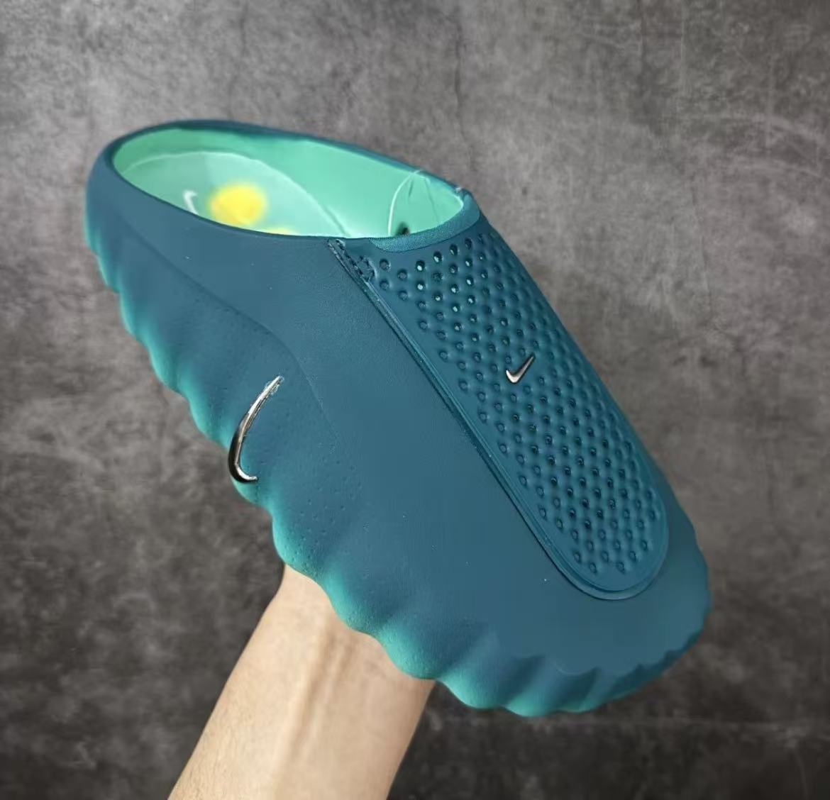 Nike Mind 001 blue&green