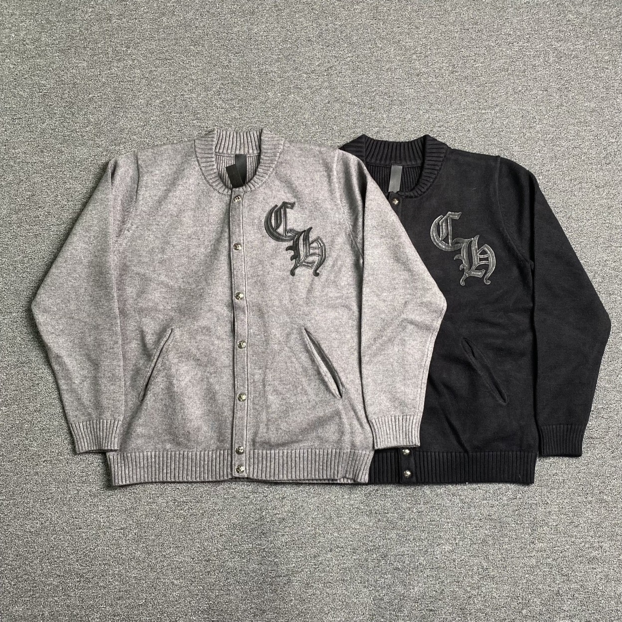 Chrome Heart Button Sweater 2 Colors