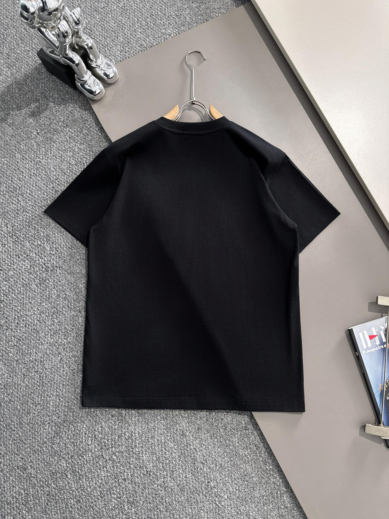 Burberry stickers Logo Tee 2 Colors